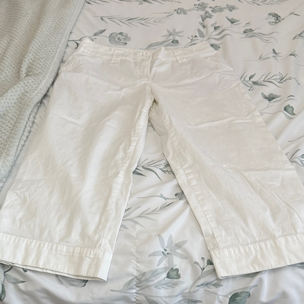 Kim Rogers White Capris
